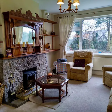 Luxurious Meath Retreat With 5 Bedrooms * Millbrook