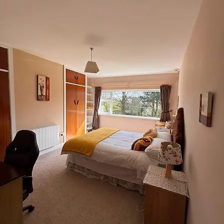 بيت للعطل Luxurious Meath Retreat With 5 Bedrooms *